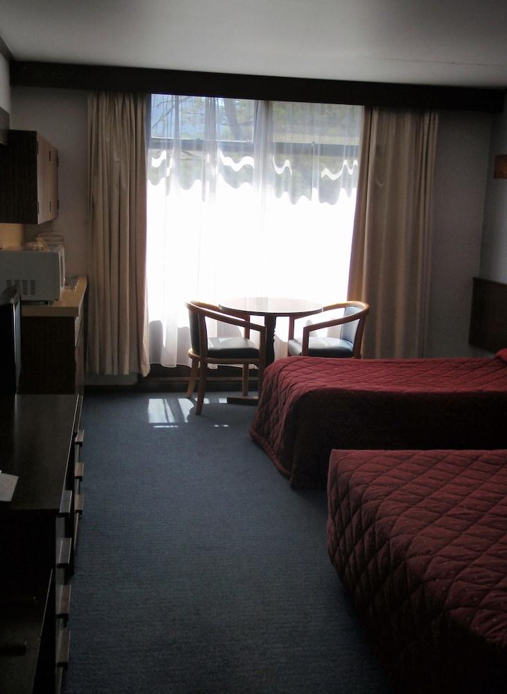 West Coaster Motel Queenstown Exterior foto